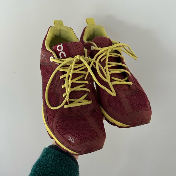 OnCloud Runners - Picture 2 of 6